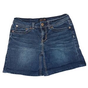 Seven 7 Women's Size 6 Blue Jean Shorts  27x2